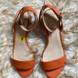 Brand:nine west color:orange size:9